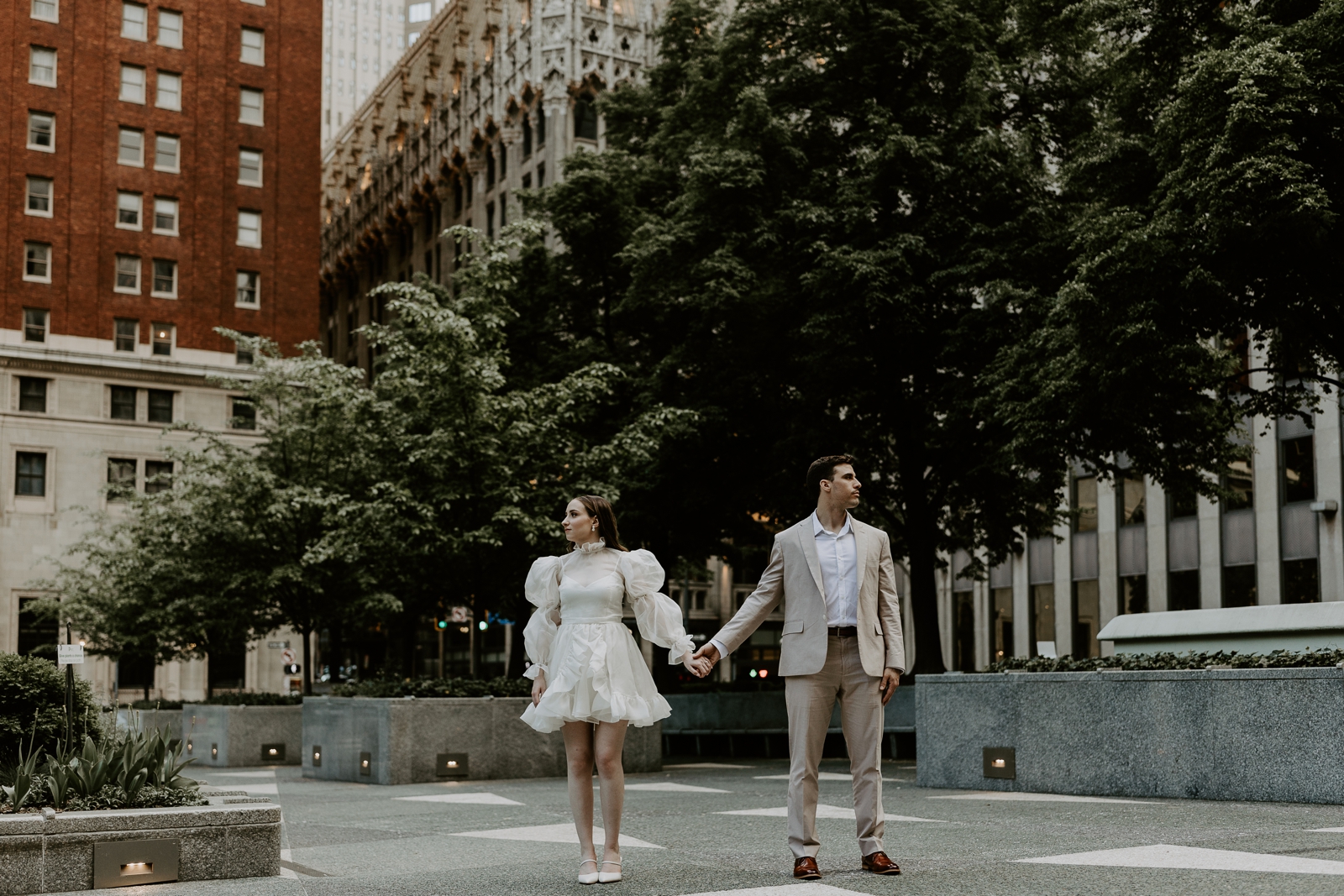 Mellon Square; Pittsburgh locations; engagement photos by Jessee Allen Photography