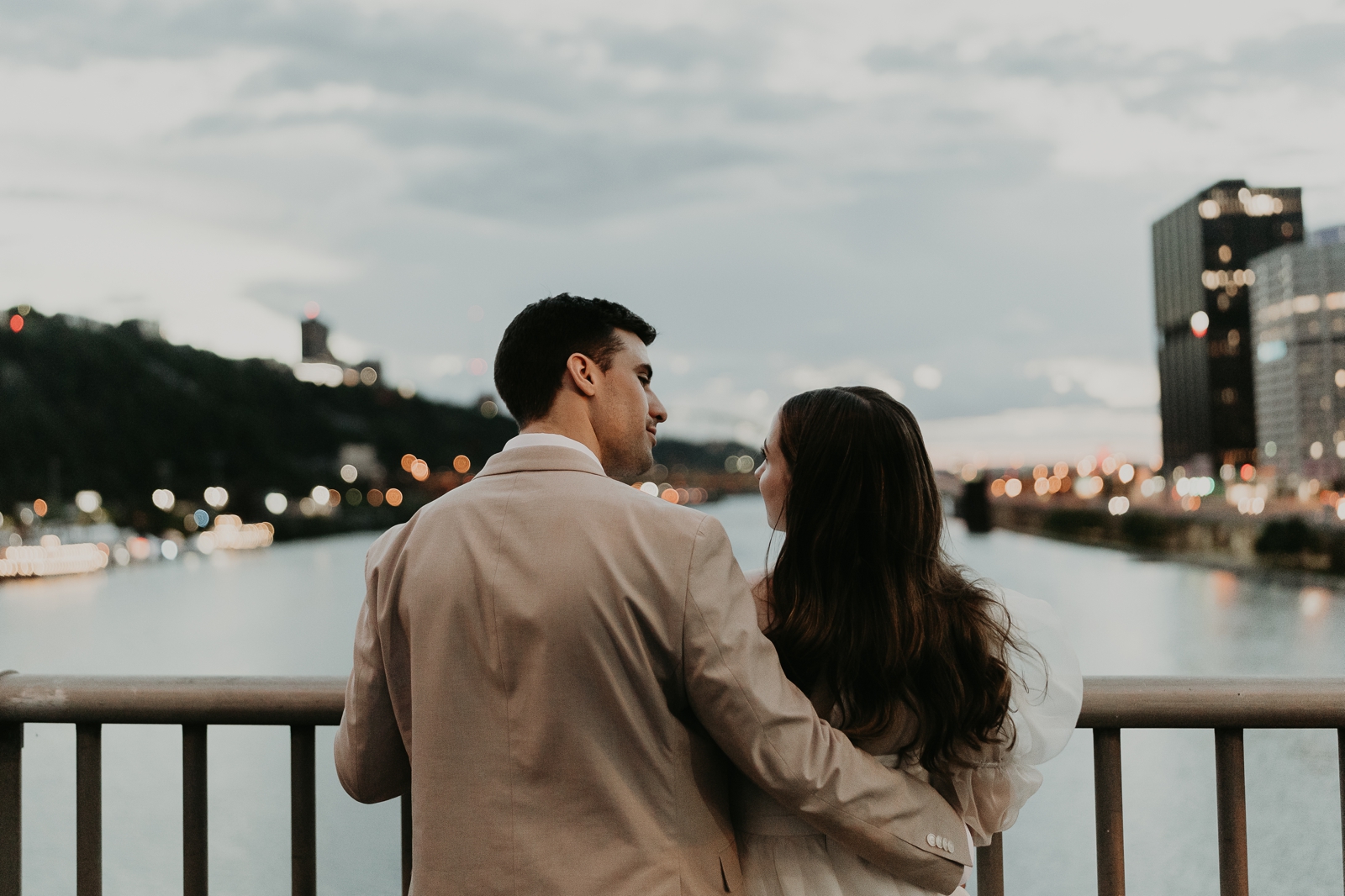 Liberty Bridge Pittsburgh; best photo locations; engagement photos by Jessee Allen Photography