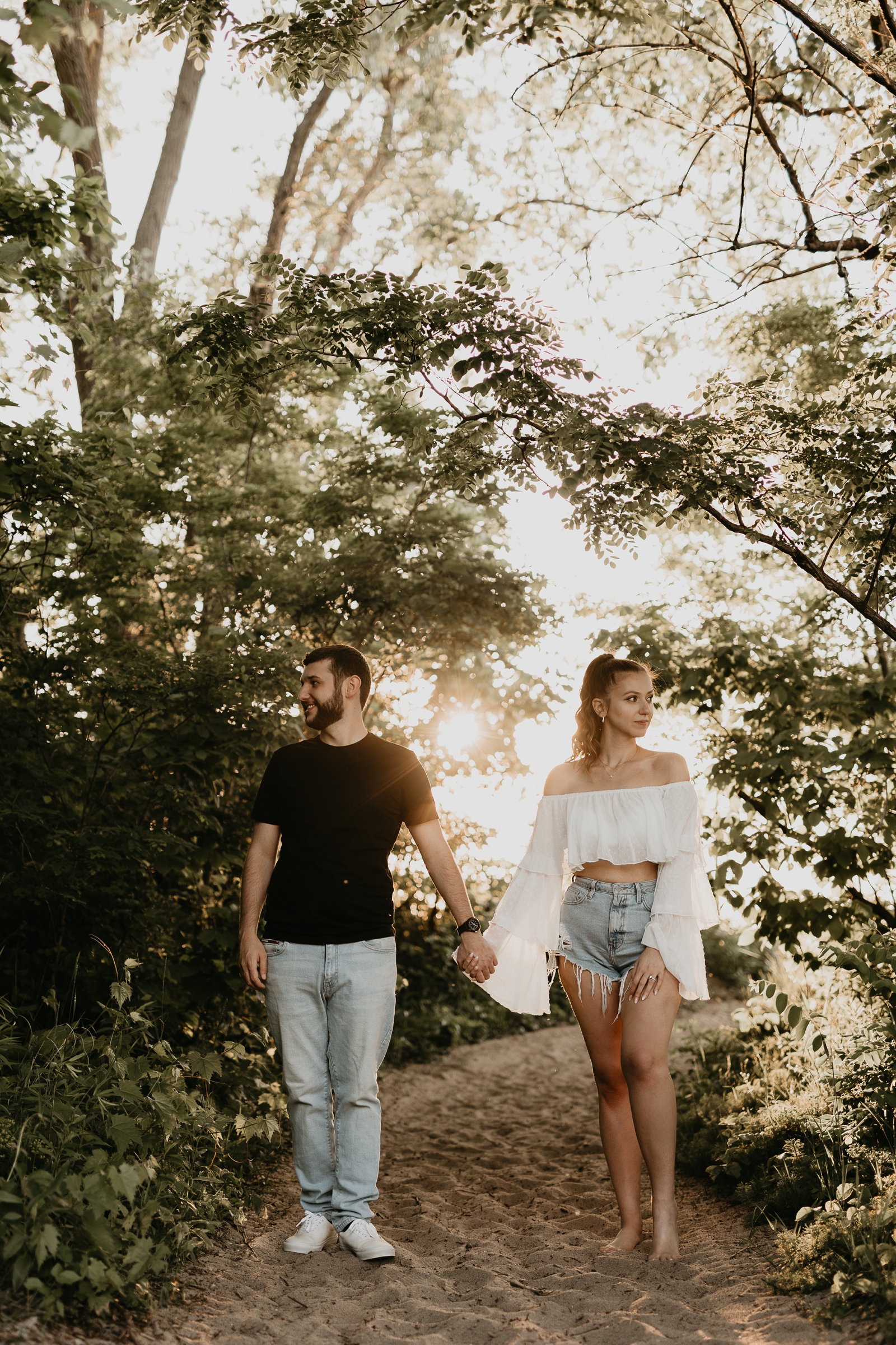 spots on the lake in Erie, PA; engagement session by Jessee Allen Photography