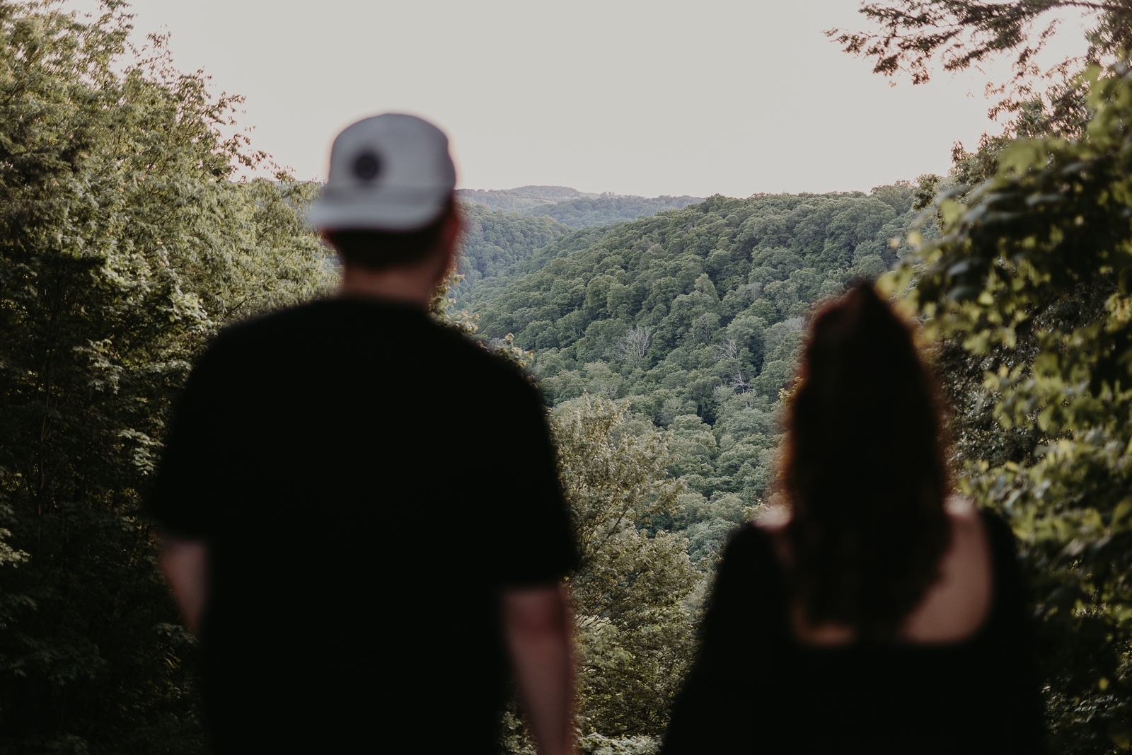 what to wear for adventure session; what to wearing for hiking engagement photos