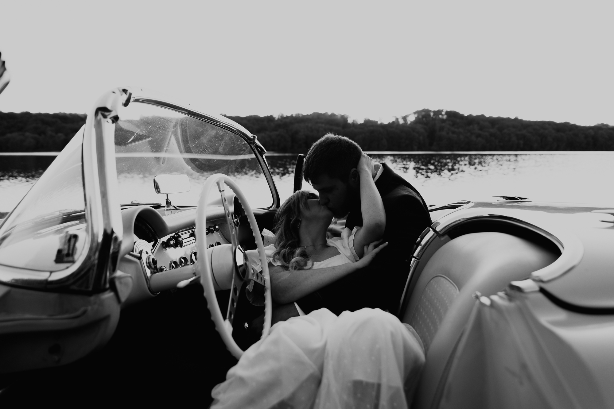 classic car engagement photos