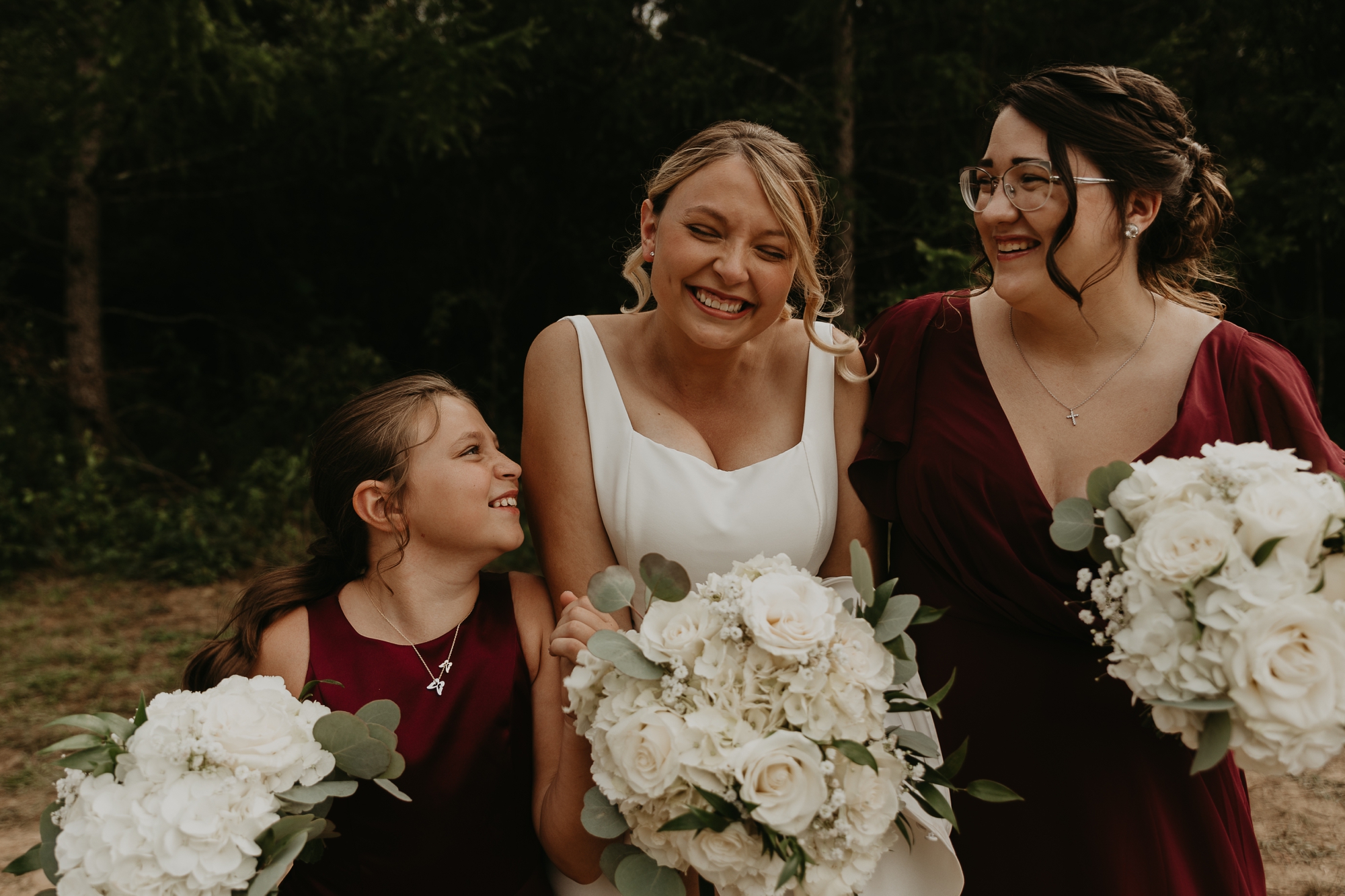 bridesmaids portraits