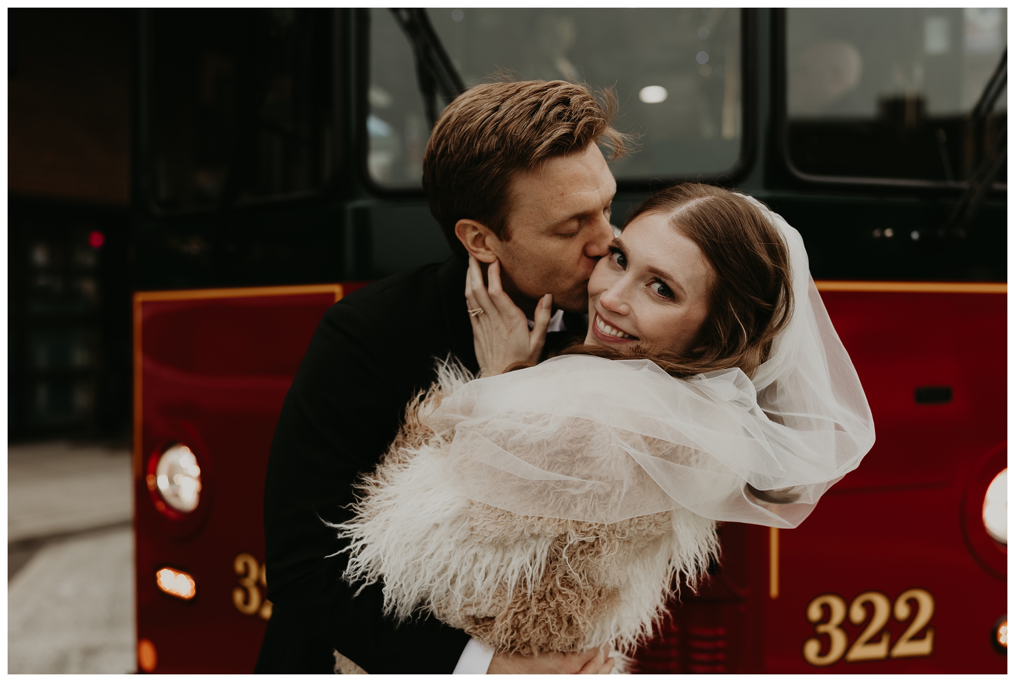 wedding photos with trolley