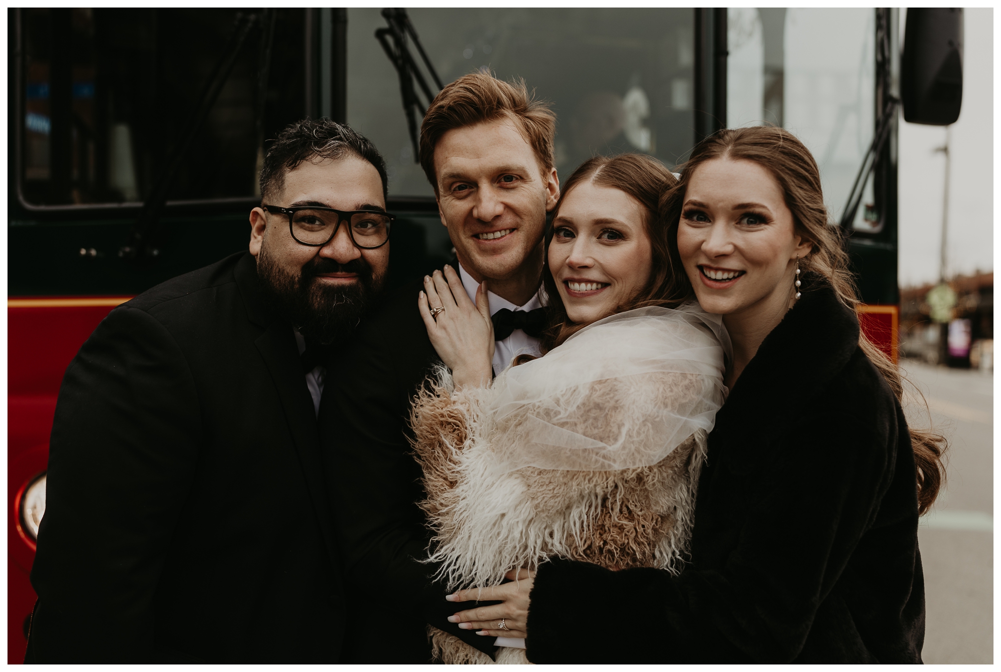 wedding photos with trolley