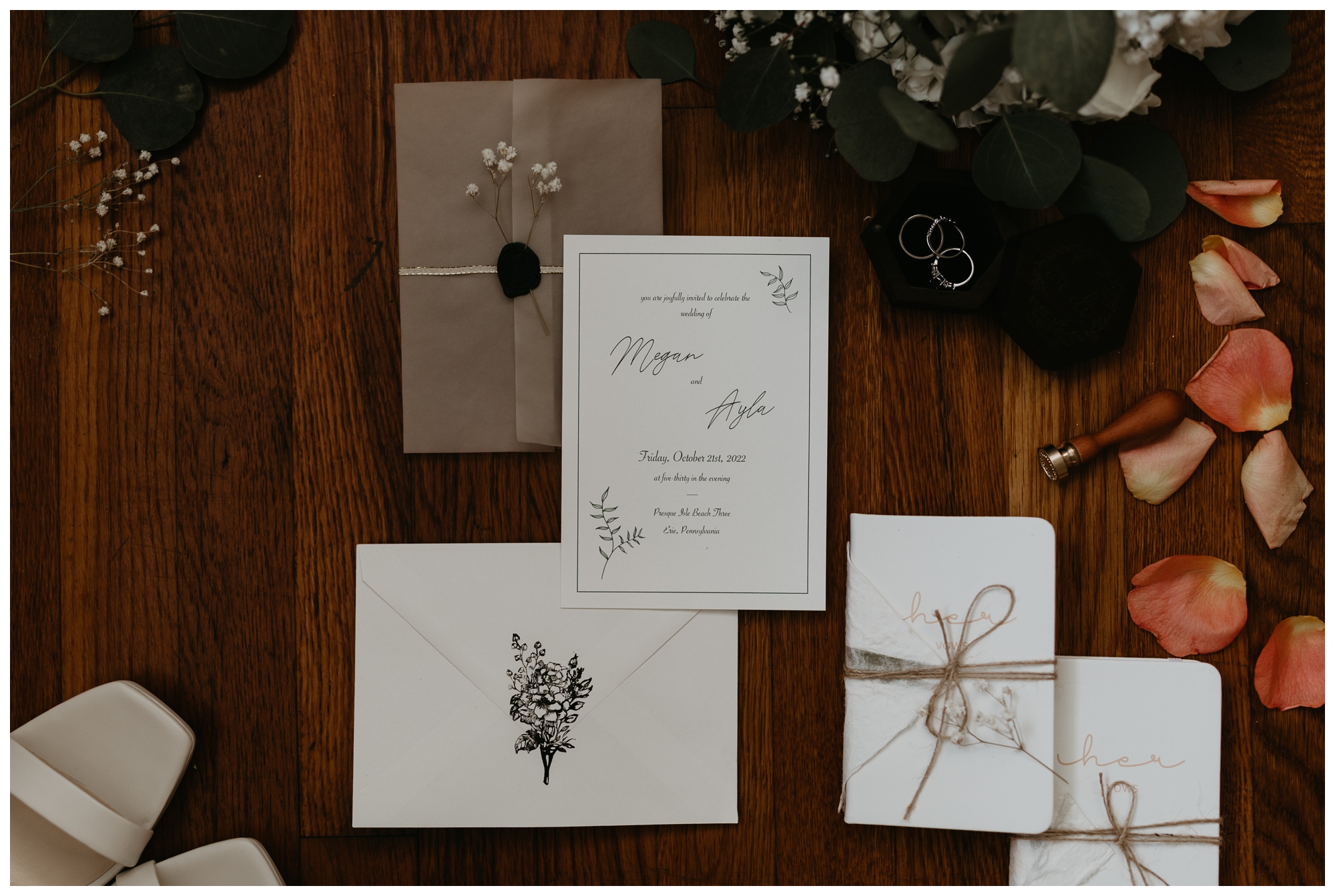 custom wedding invitation suites