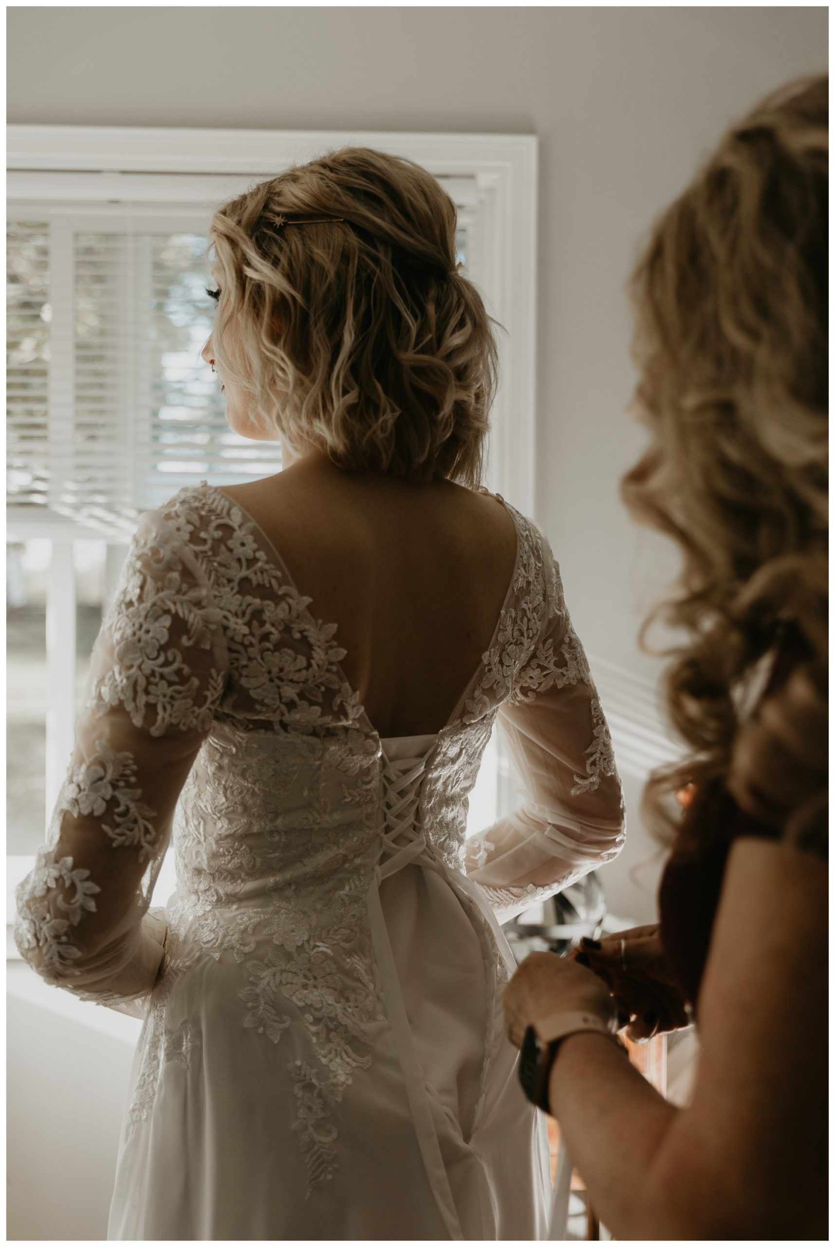 vintage lace wedding dress designs